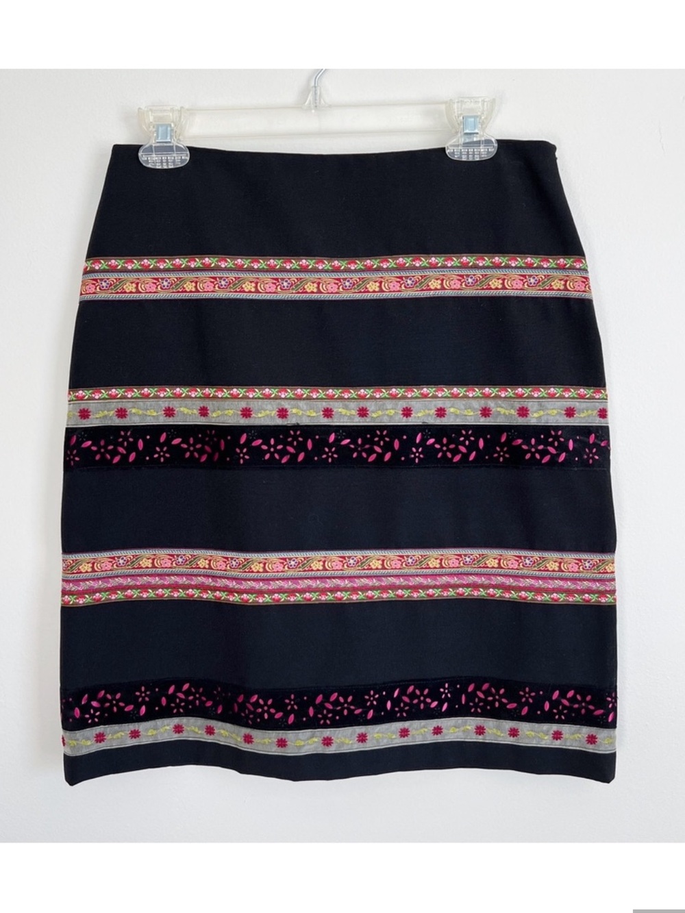 ABR New York Black Velvet Trim Floral Stripe Pencil Skirt Size 6